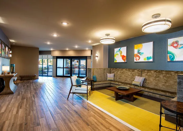 Hampton Inn & Suites Keller Town Center