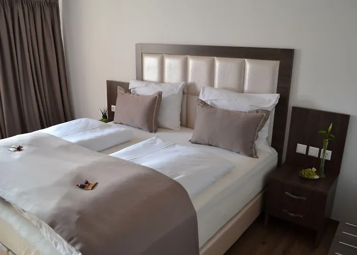 Hotel Myrsini