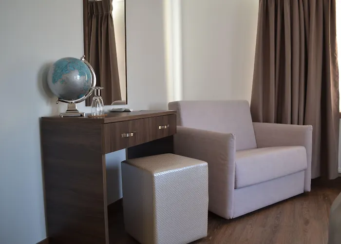 Hotel Myrsini