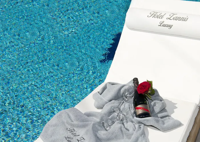 Zannis Hotel