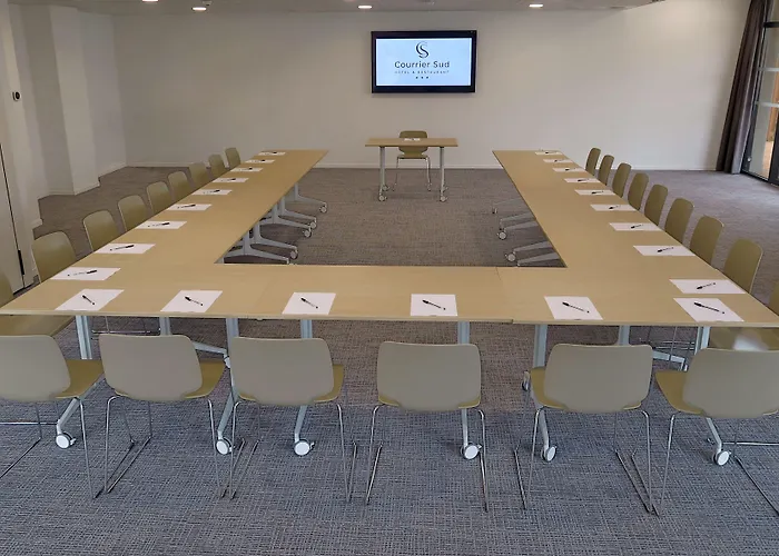 Courrier Sud