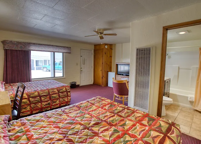 Kiva Motel
