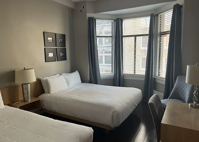 Touchstone Hotel - City Center