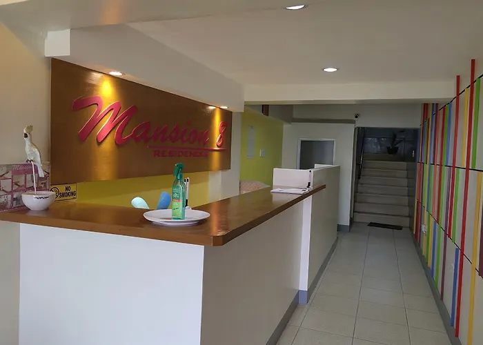 Mansion 8 Residences