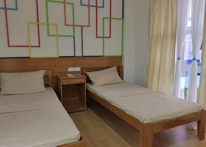 Mansion 8 Residences