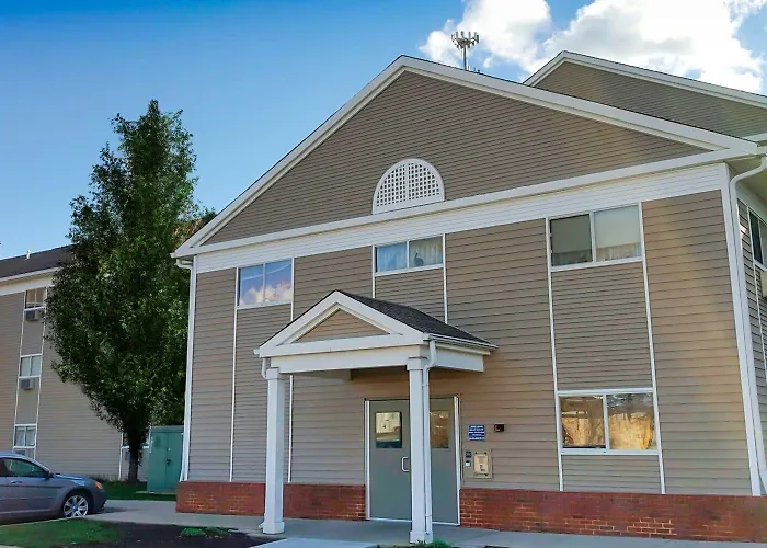 Intown Suites Extended Stay Select Dayton Oh- Miamisburg