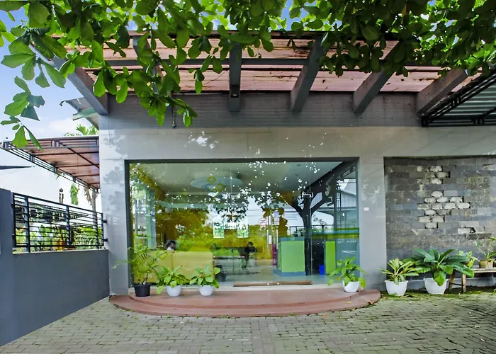 Oyo 90863 Omah Kost Syariah