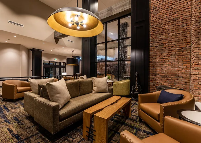 Hyatt House Nashville Downtown-Convention Center