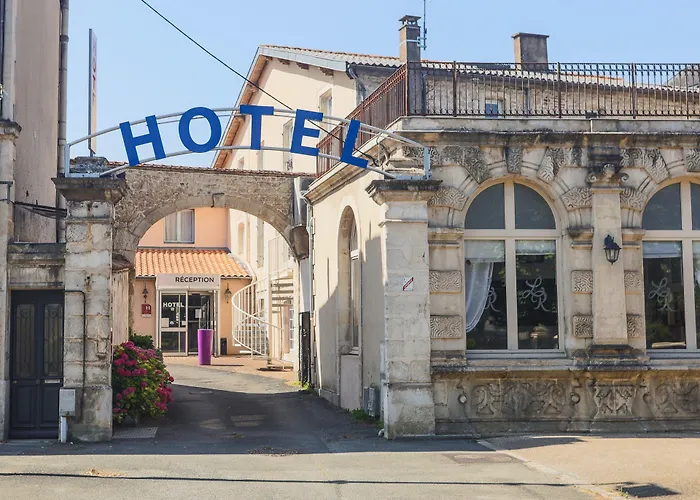 Hôtel Le Cheval Blanc