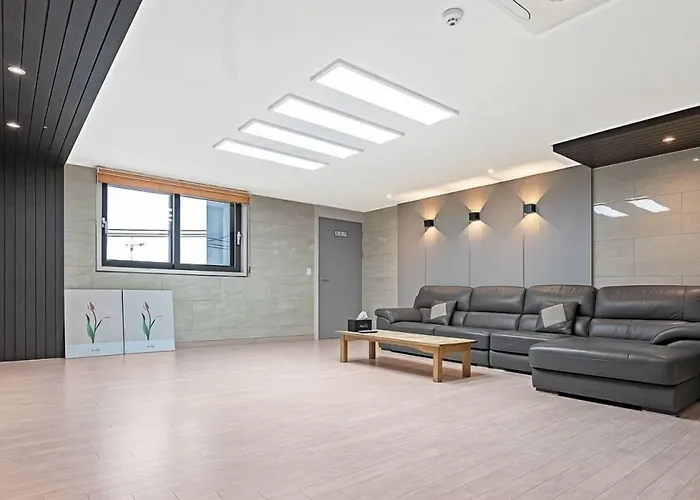 Pohang A1 Hotel Yeongildae Branch