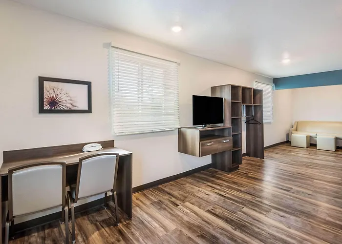 Woodspring Suites Bradenton