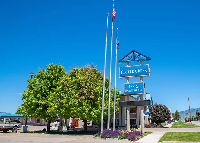 Clover Creek Inn