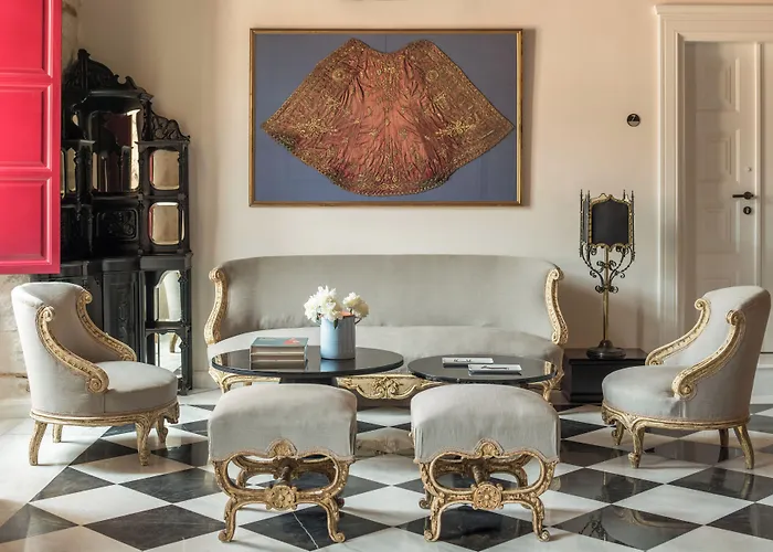 Fos Hydra Residence