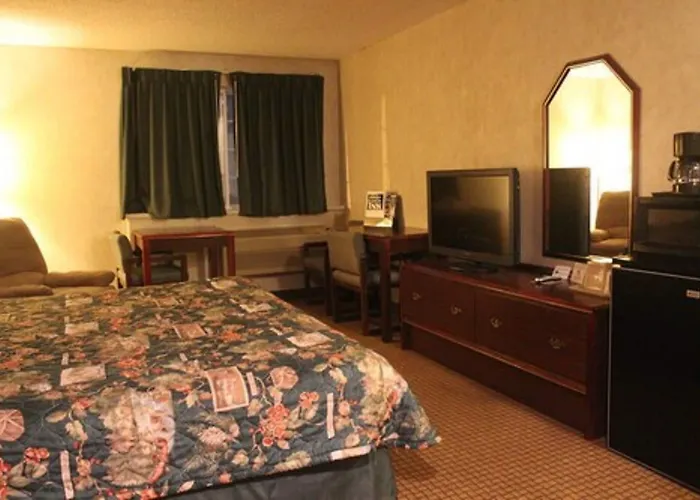 Garden City Inn