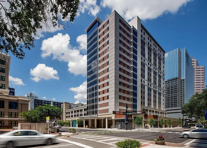Hyatt Place Tampa Downtown