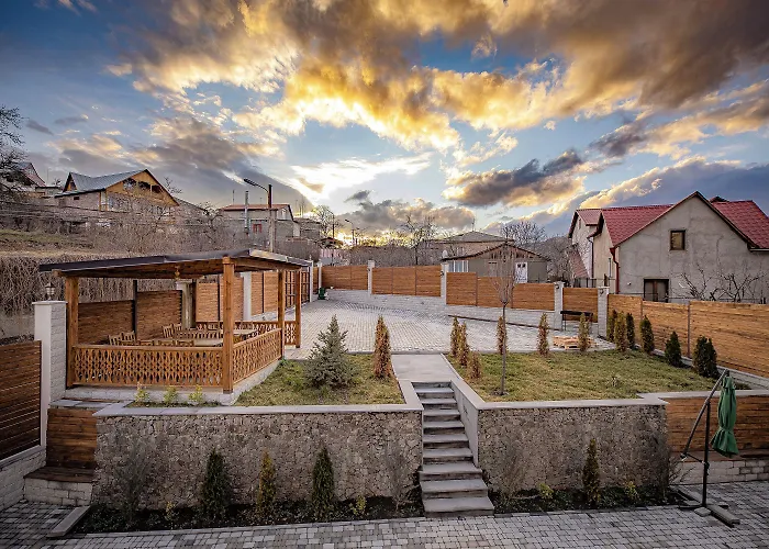 Taniqinn Dilijan Hotel
