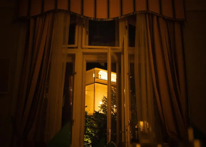 Hotel Ester