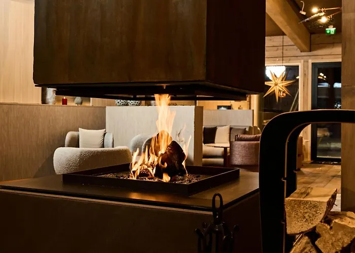 Balder Luxury Lodge & Glass Igloos