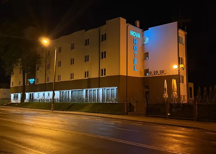 Nova City Hotel