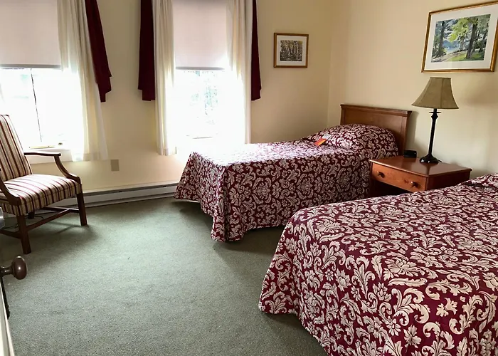 Silver Bay Ymca Inn And Conference Center