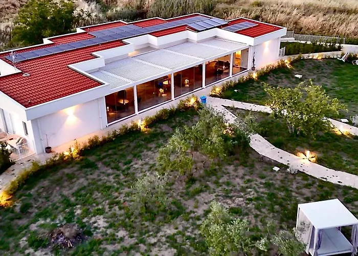 Amarena Garden House