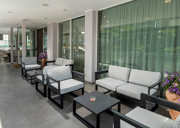 B&B Primrose Residence Hotel