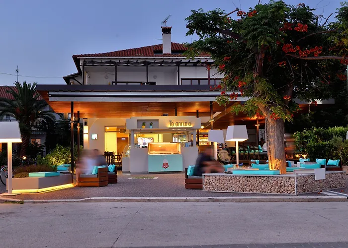 Studio Nikiti Beach
