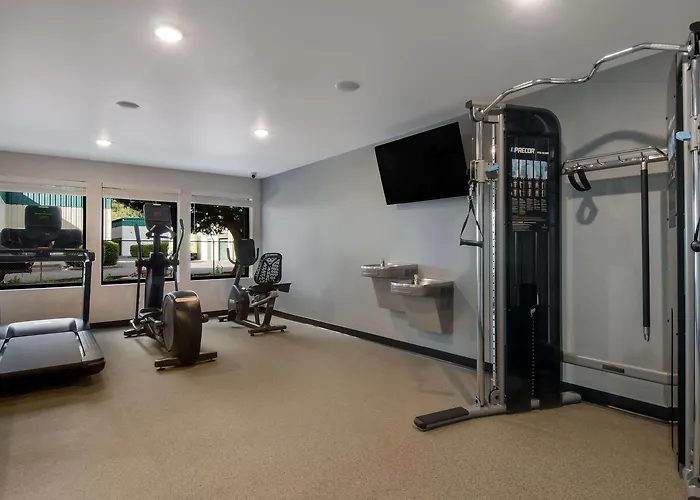 Woodspring Suites Olympia - Lacey