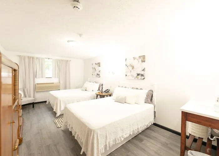 Ec Reed'S Mercantile And Hotel