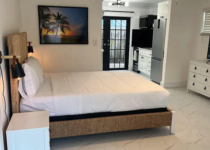 La Mer Suites