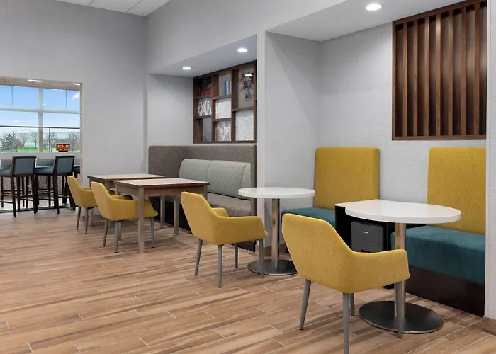 Hampton Inn Saline