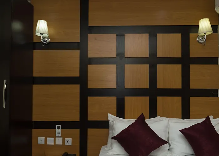 Iris Gold Suites
