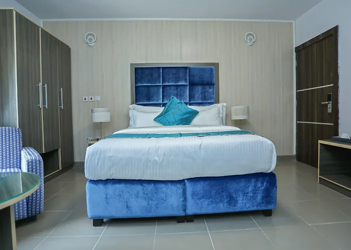Riviera Suites