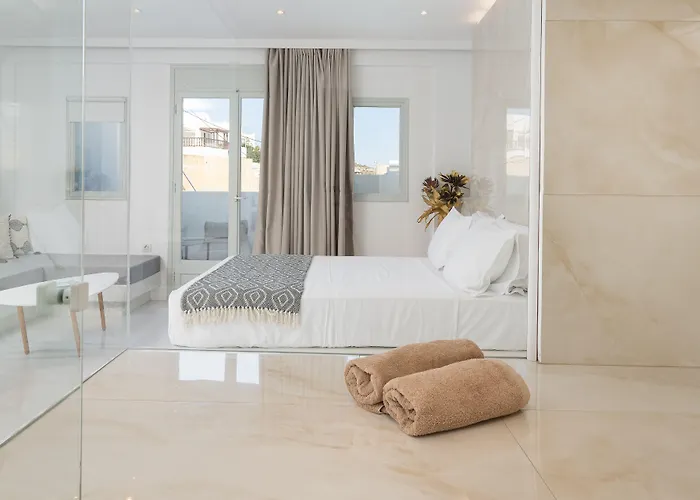Cycladic Suites & Spa