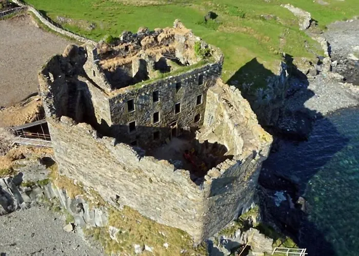 Mingary Castle - Restaurant With Rooms