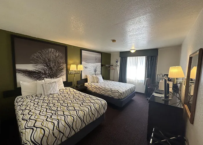 Simple Rewards Inn