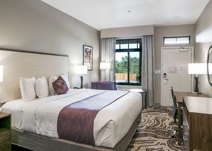 Hotel Siri Downtown - Paso Robles