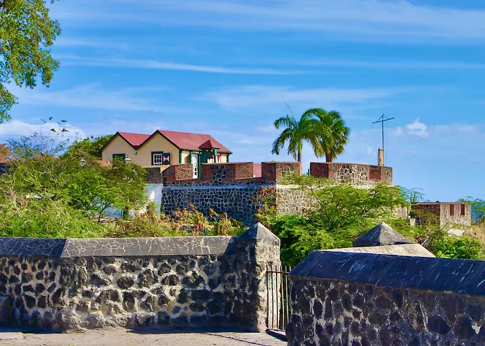 Quill Gardens Boutique Hotel