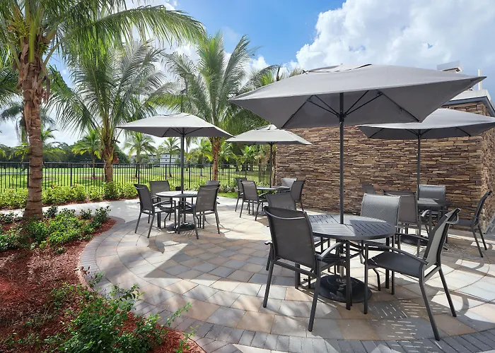 Fairfield Inn & Suites By Marriott Fort Lauderdale Northwest