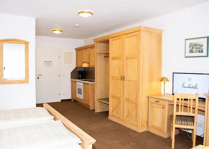 Landhotel Post Ebensee am Traunsee ***S