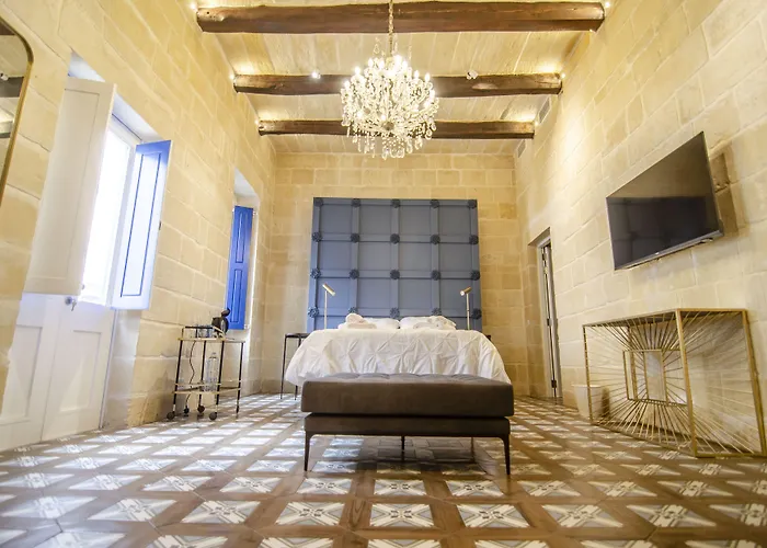 Senglea Suites
