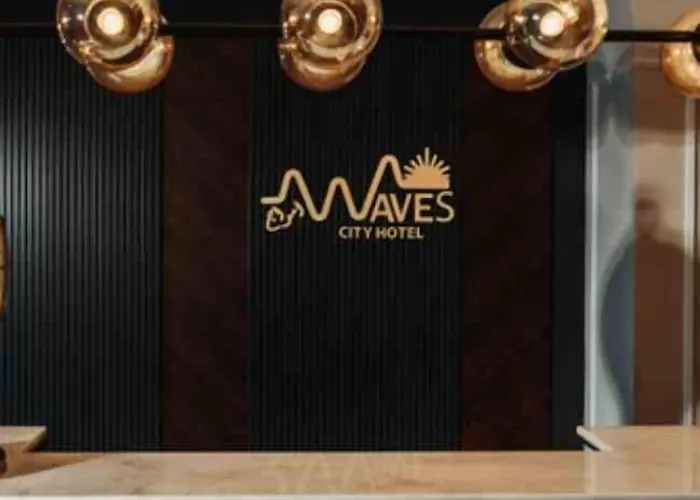 City Hotel By Waves