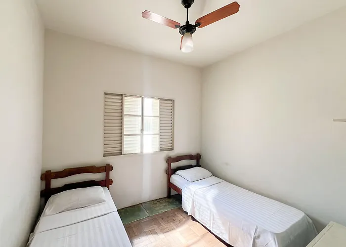 Elite Economy Hotel - Banheiro Compartilhado Pará de Minas