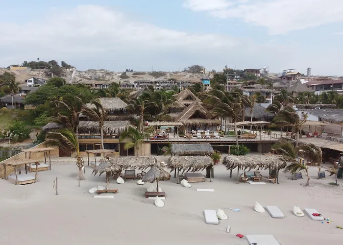 Las Cabanas De Antica
