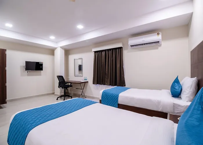 Monday Hotels Swarnas The Capital