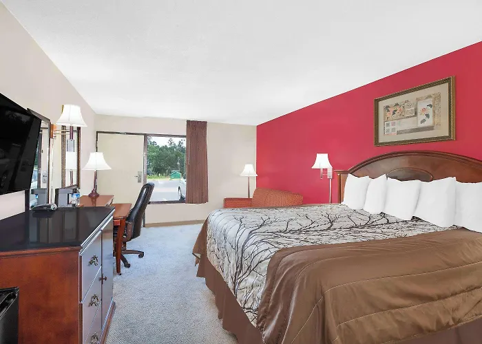 Days Inn By Wyndham Newton Ms I-20