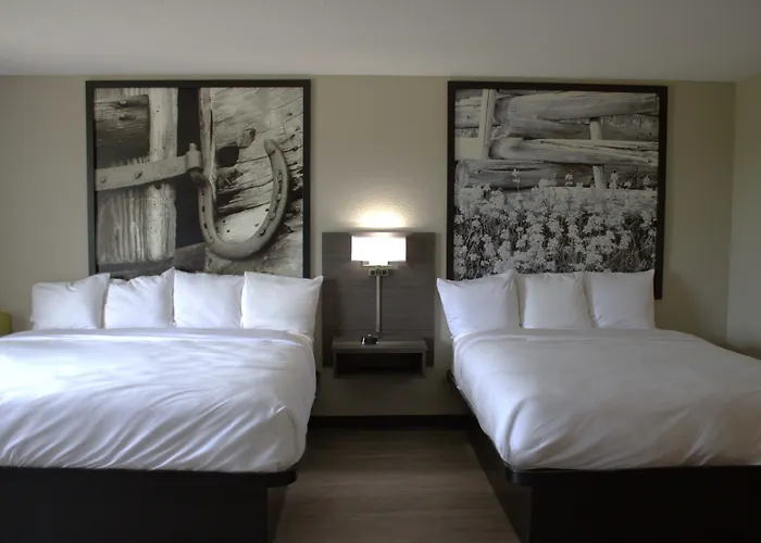 Boarders Inn And Suites By Cobblestone Lamar Missouri