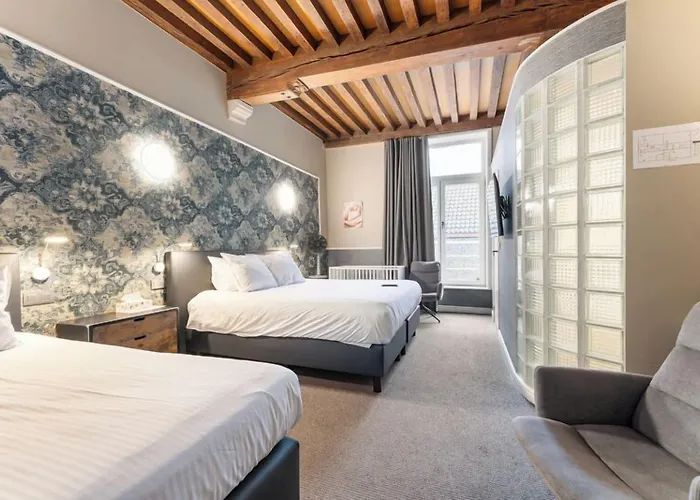 Hotel Karel De Stoute