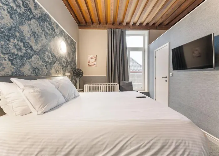 Hotel Karel De Stoute