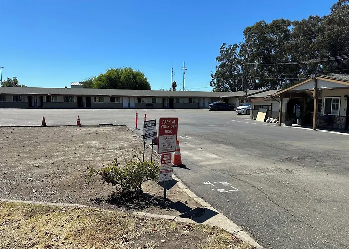Sands Motel